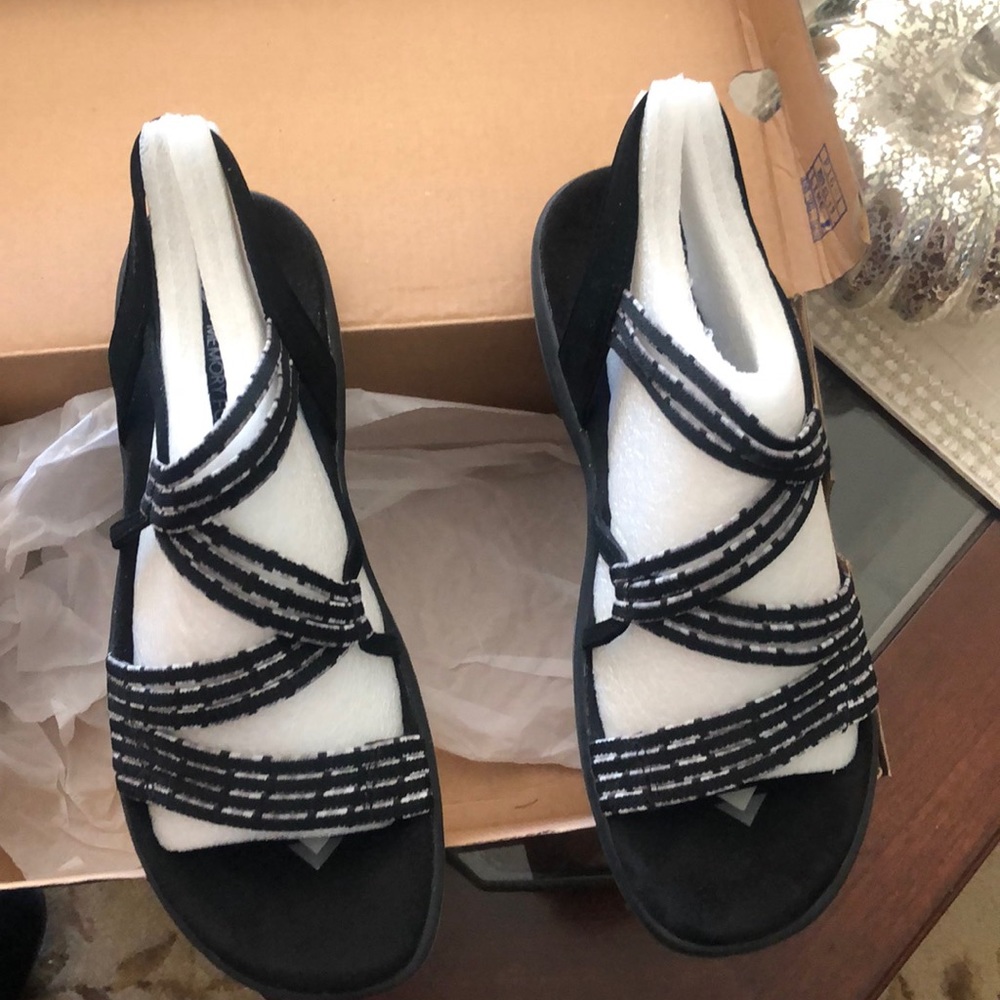 Skechers memory foam sandals